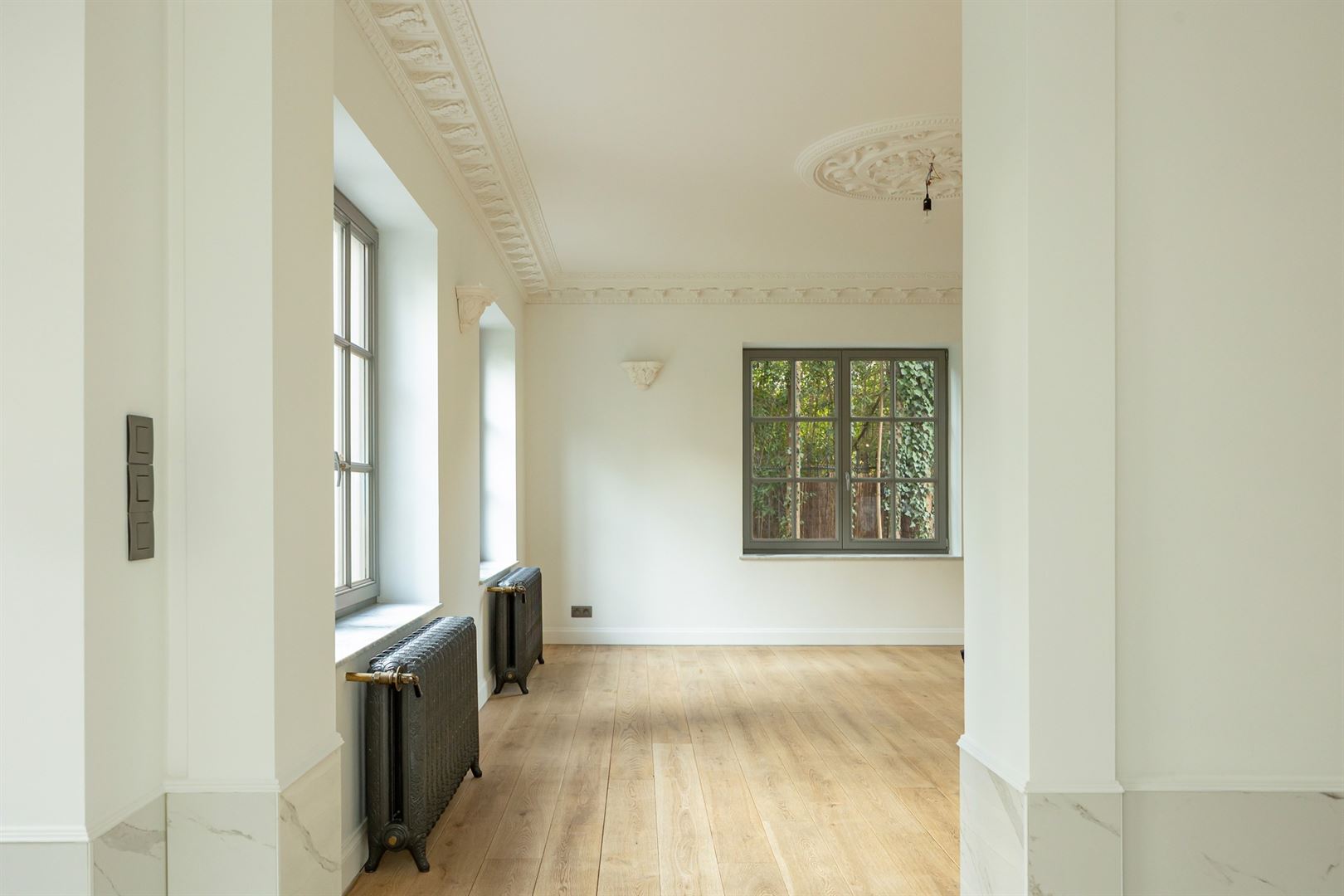 State-of-the-art villa tussen eeuwenoude bomen - foto 4