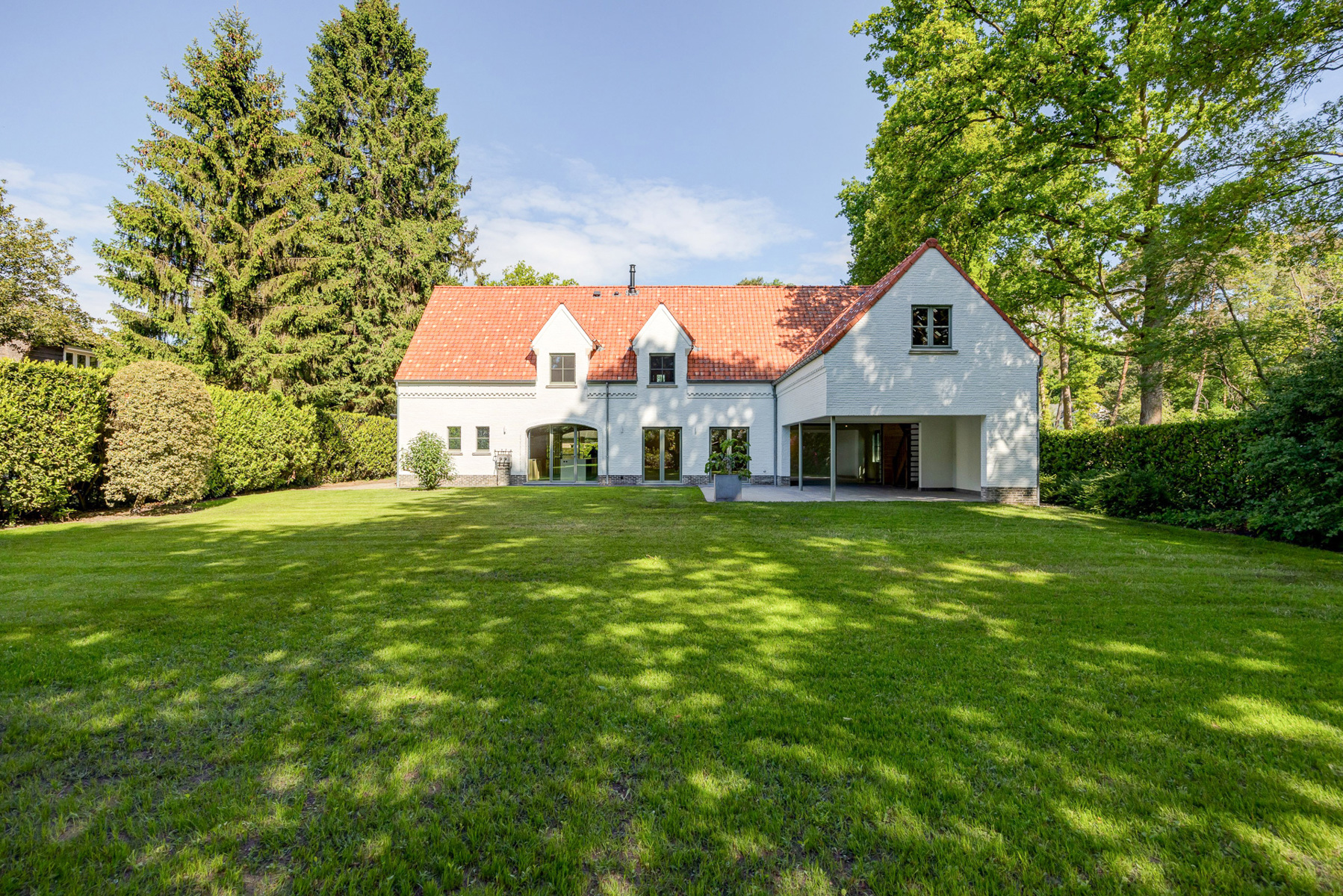ALLEENSTAANDE VILLA MET 4 SLAAPKAMERS - foto 1