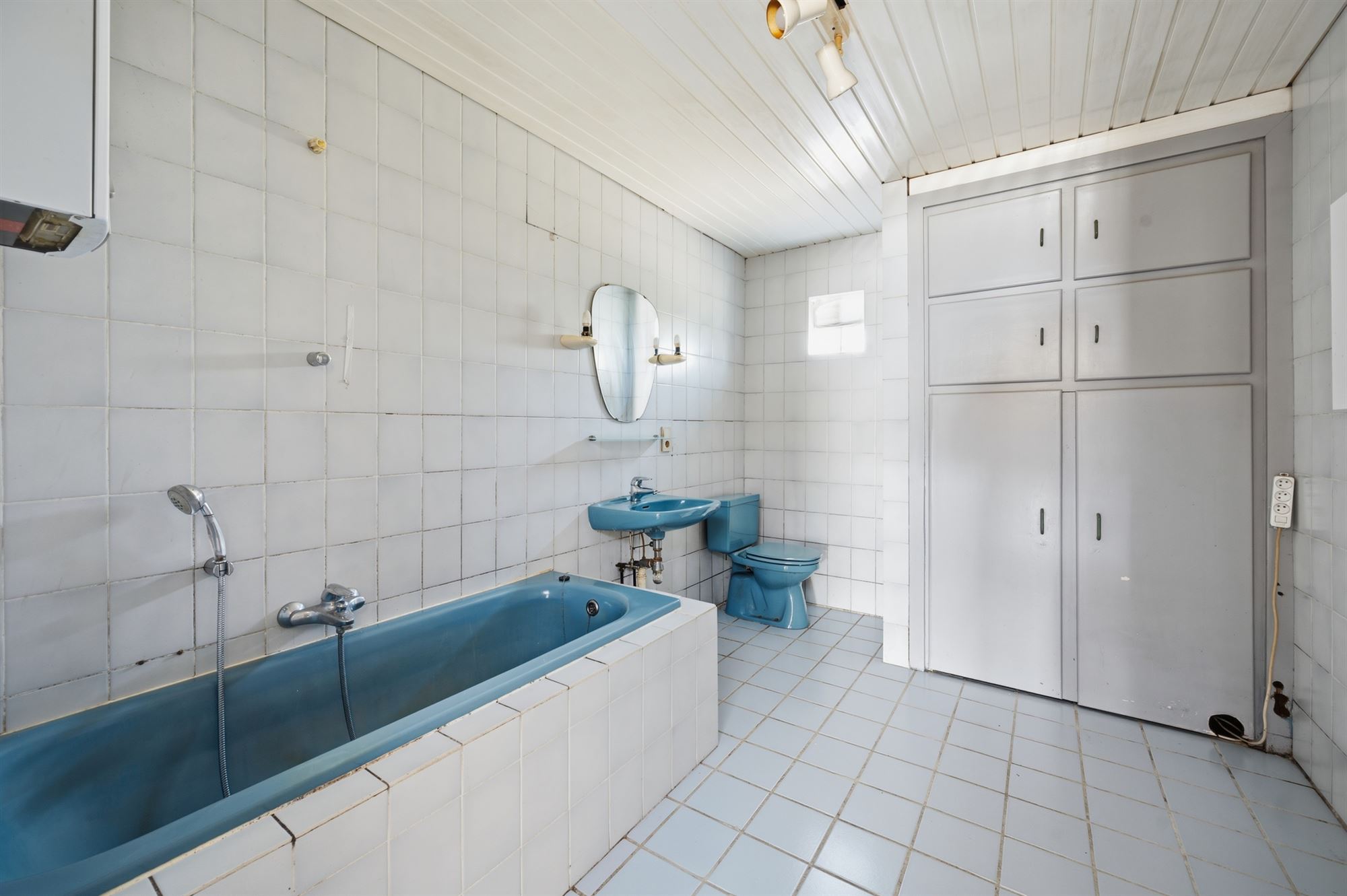 Te renoveren huis met 2 kamers en tuin - foto 5