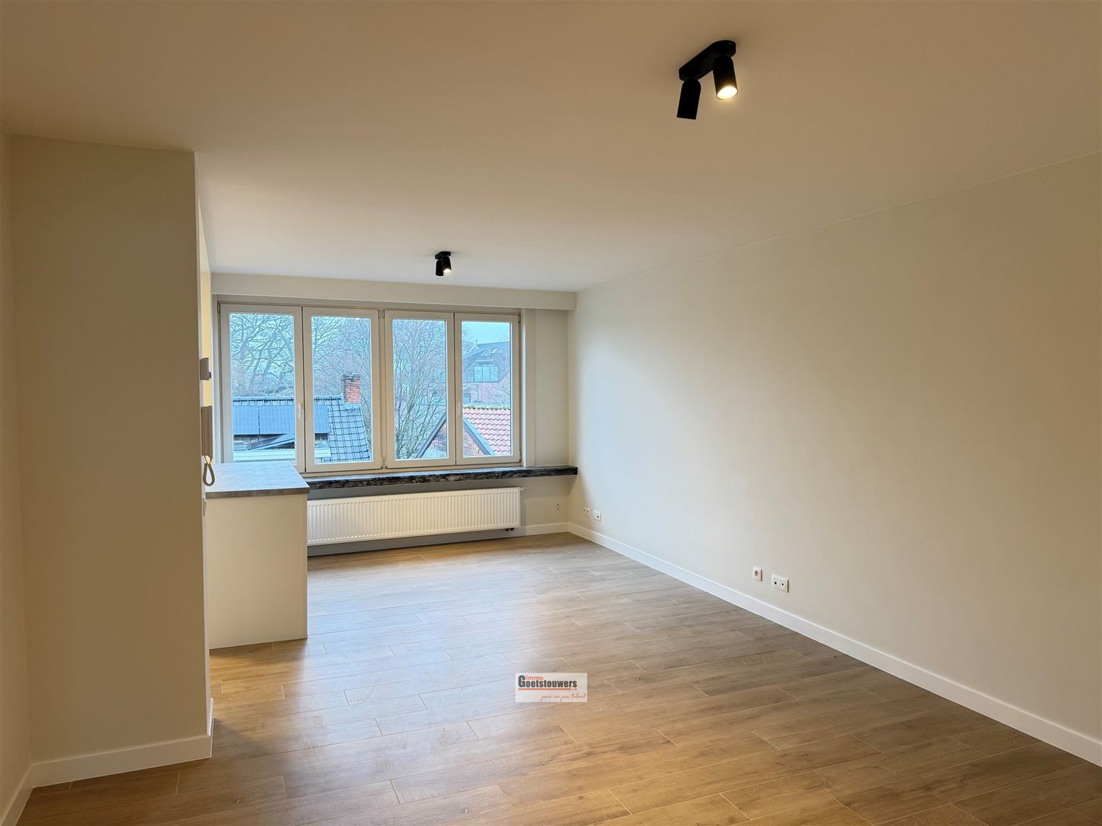 Volledig gerenoveerd appartement  - foto 5
