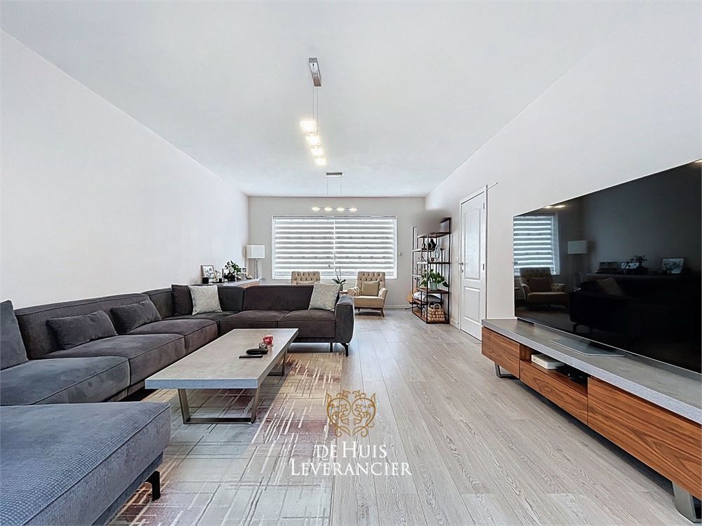 Instapklare gezinswoning (4 slpks) met garage in de Altenawijk - photo 2