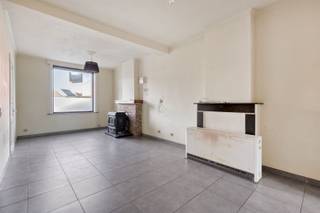 Op enkele honderden meter van fiets- en wandelpaden van waaruit je de wijdse velden en natuur rondom Avelgem kan intrekken en toch goed...