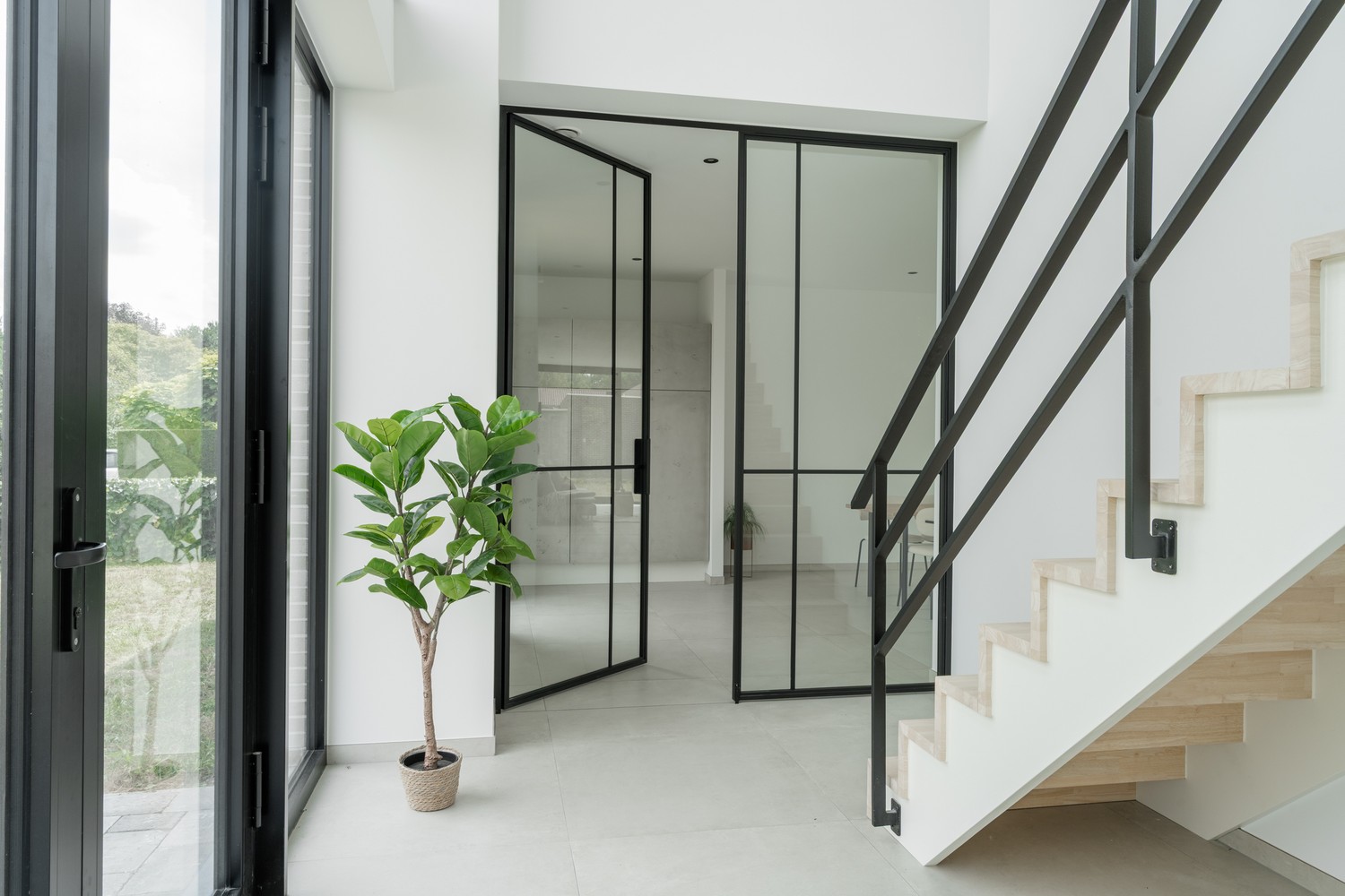 Prachtige moderne villa met 4 slaapkamers op een perceel van 700 m² te Lommel - foto 2