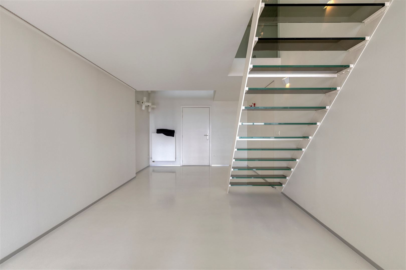 Trendy loft met 2 parkeerplaatsen - foto 4