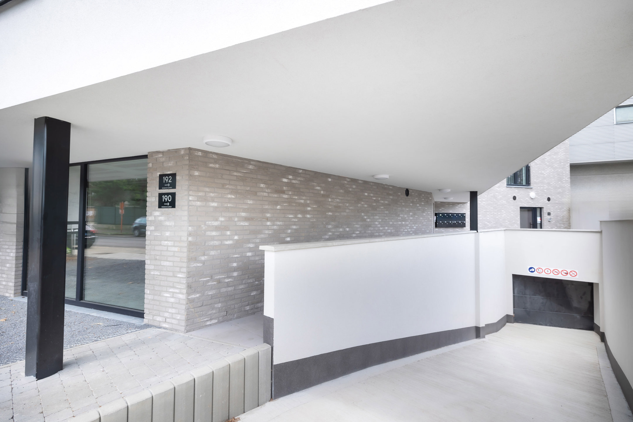 Nieuw kantooroppervlak – centrum van Evere - foto 5