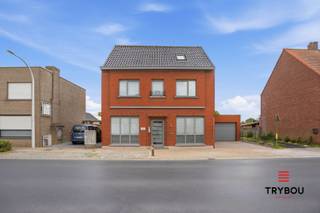 Op zoek naar een combinatie van wonen en werken? Deze alleenstaande woning in de Jonkershovestraat 59 biedt een unieke opportuniteit voor wie op...