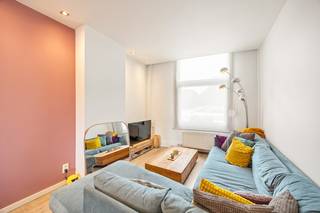 Deze residentieel gelegen woning bevindt zich in de rustige Valaarwijk te Wilrijk, op wandelafstand van supermarkten, parken, openbaar vervoer,...