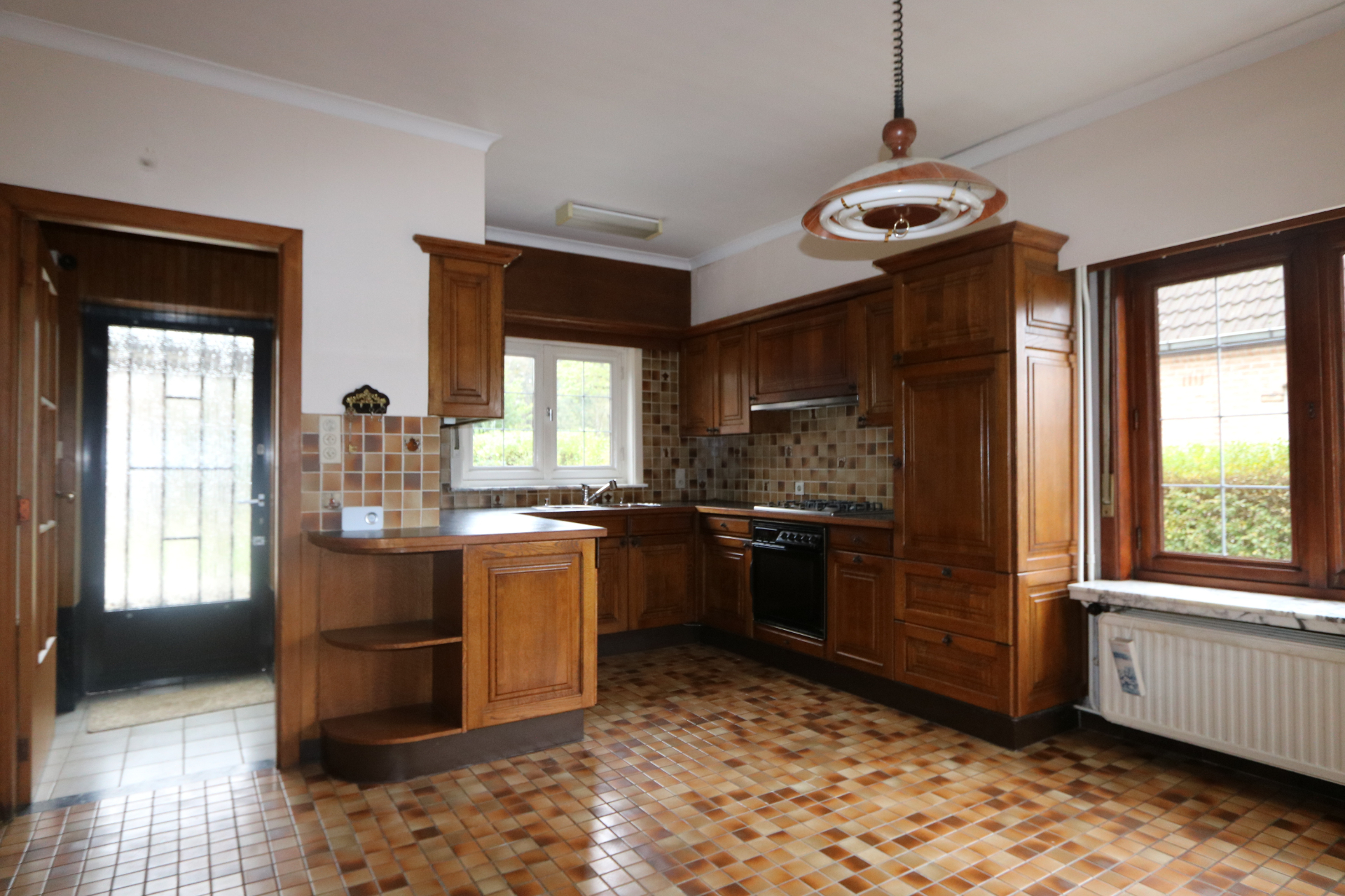 Te renoveren vrijstaande woning op groot perceel! - foto 4