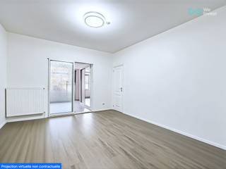 📞 Information & viewings: 02 315 77 22 or maxime.l@weinvest.beWe Invest is offering this apartment for sale exclusively, ideally located on Chaussée...