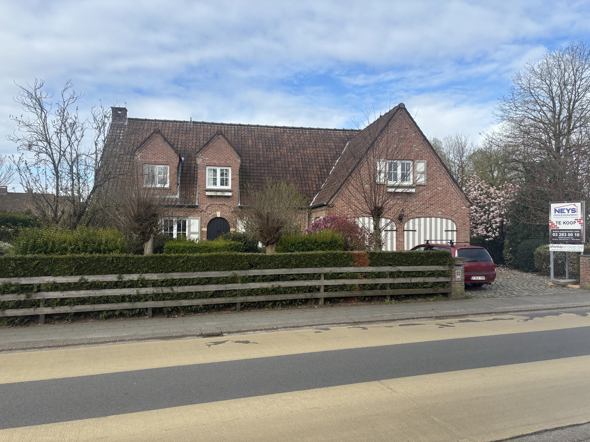 Huis te koop in Essen met 6 slaapkamers - foto 1