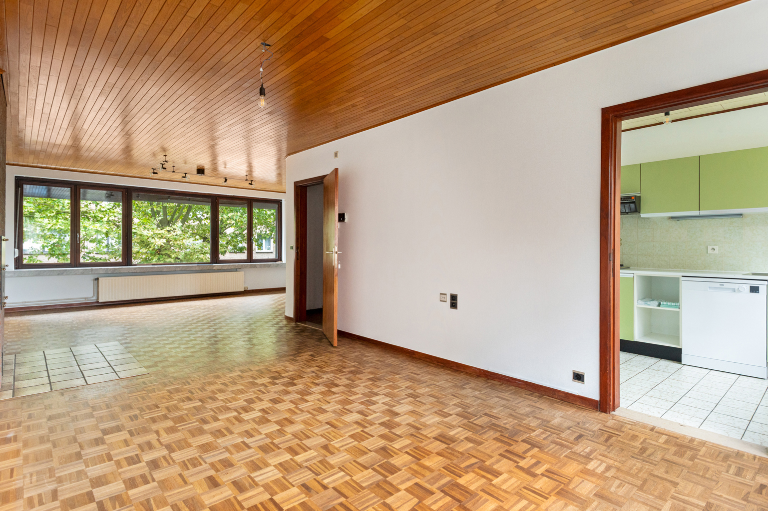 Huis te koop in Merksem met 3 slaapkamers - foto 4