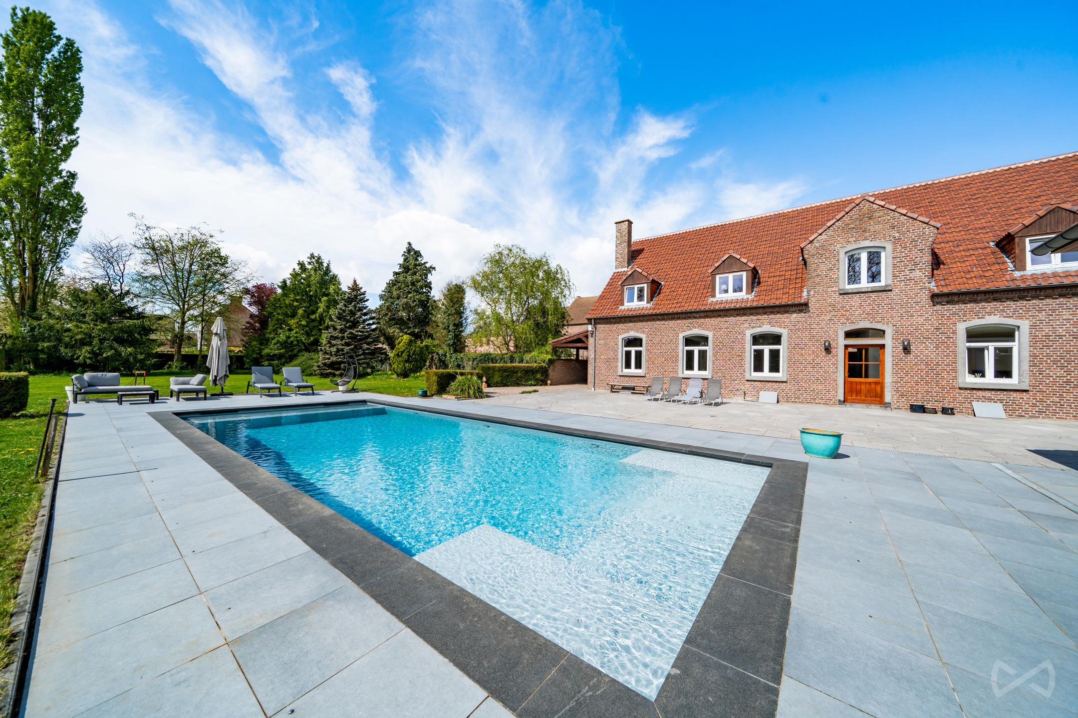 Maison à vendre à Jandrain-Jandrenouille avec 5 chambres - photo 2