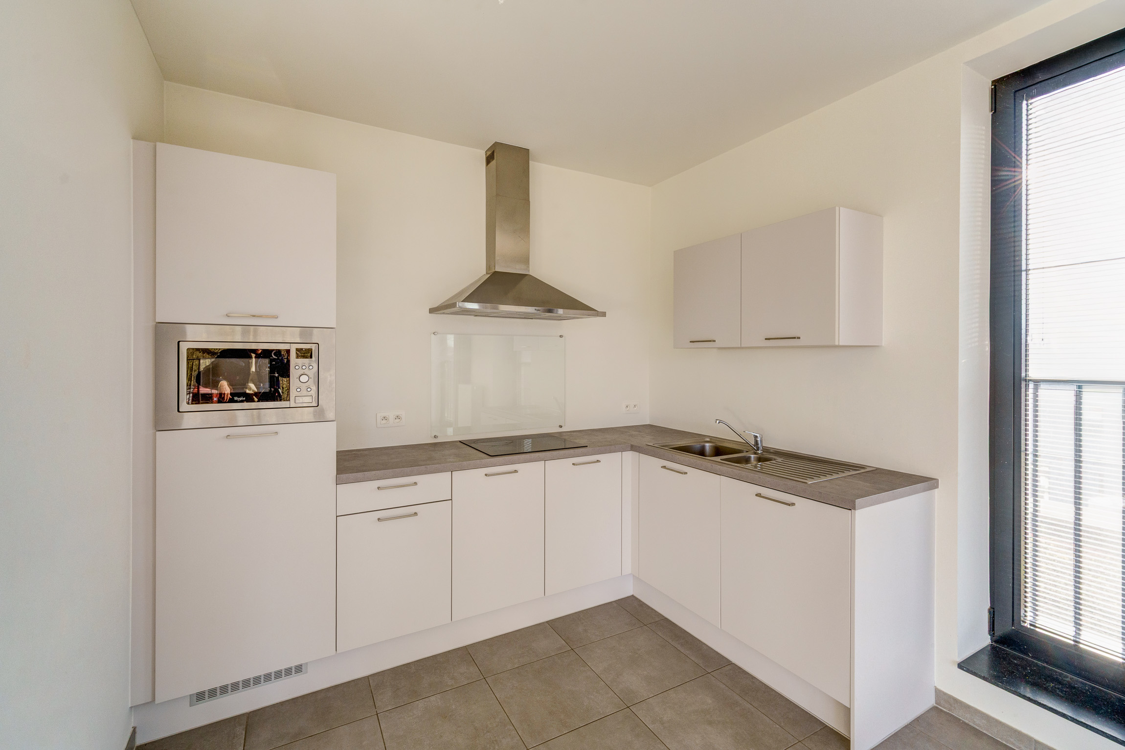 Lichtrijk penthouse met zonnig terras in rustige buurt van Mol - foto 4