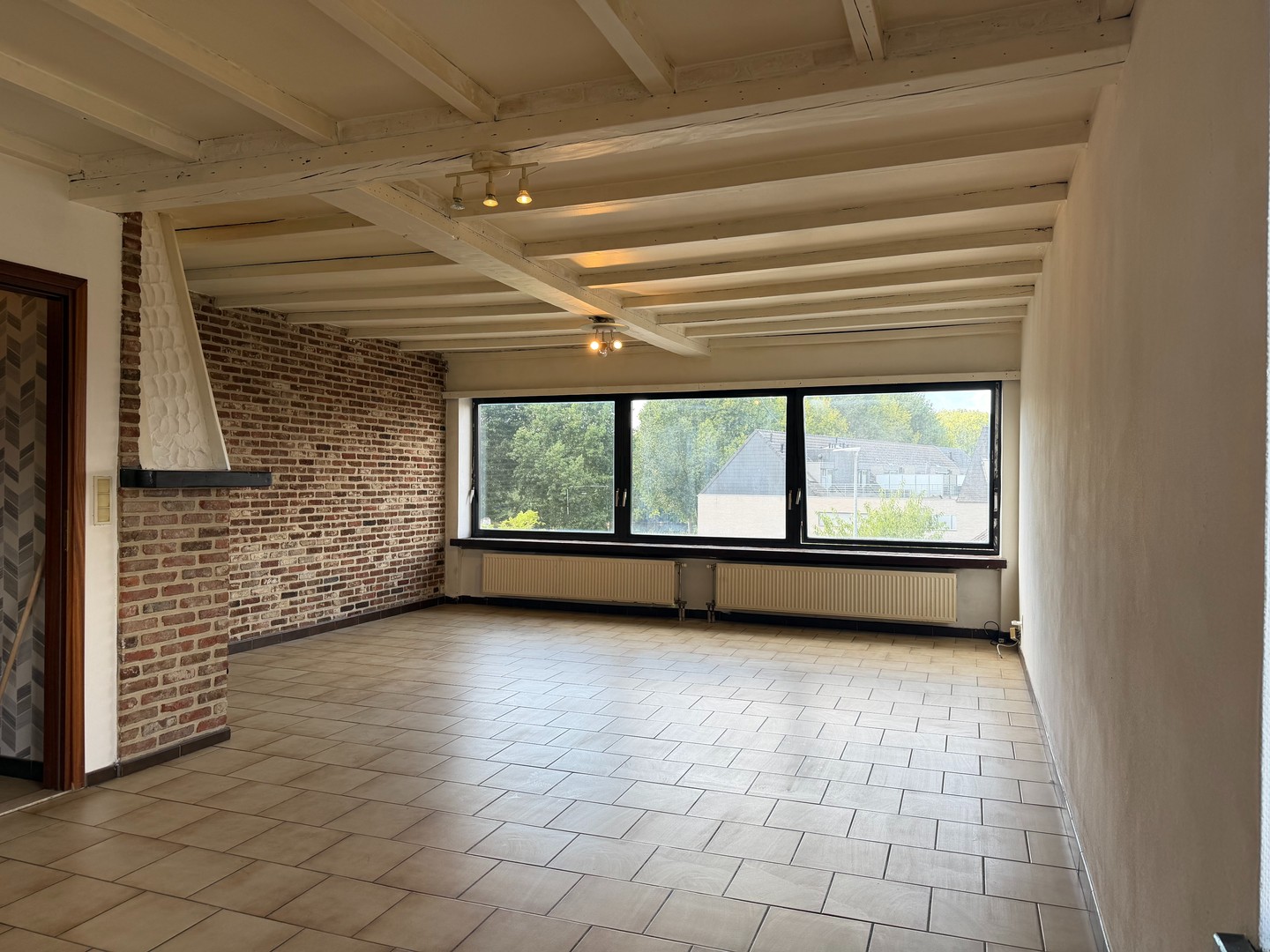 Ruim twee slaapkamer appartement - foto 5