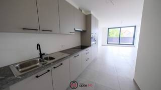 Welkom in residentie 't Streutje, een kleinschalig nieuwbouwproject met 4 appartementen en een handelspand, gelegen in het centrum van Diepenbeek...