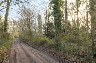 Located in one of the most sought-after neighborhoods in RHODE-SAINT-GENESE, this magnificent 43-acre plot of land is a rare opportunity on...