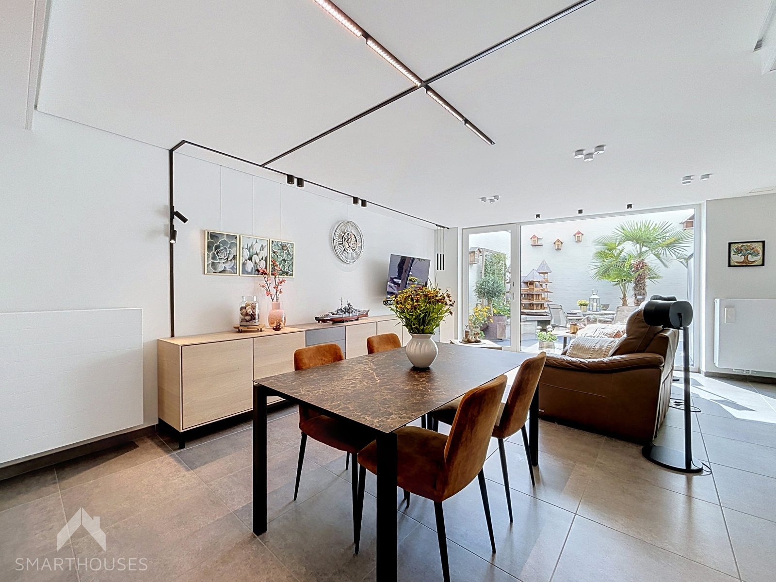 Gelijkvloers appartement met 2 slaapkamers en carport - foto 5