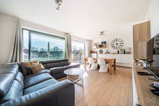 We Invest vous présente un superbe appartement 3 chambres situé dans Mons au sein de la Résidence "Au fil des Grand-Près", proche de toutes...