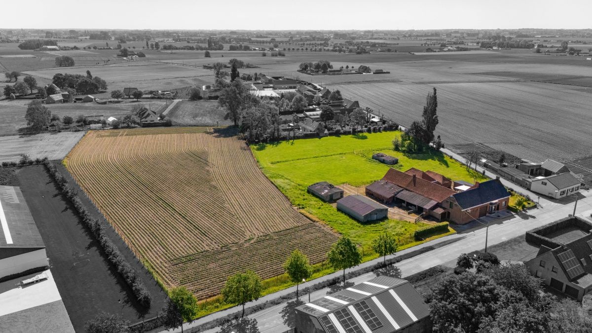 Hoeve op circa 2 ha te koop te Kortemark - foto 2