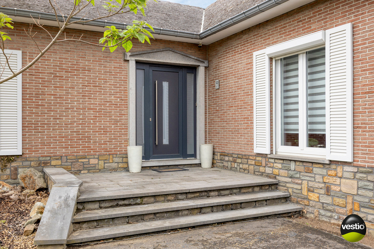 GELIJKVLOERSE WONING MET 3 SLK op 17A89CA NABIJ CENTRUM BILZEN. - foto 4