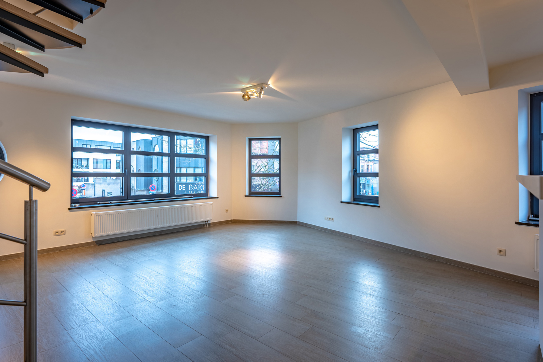 Duplex appartement met 2 slaapkamers midden het centrum. - foto 4
