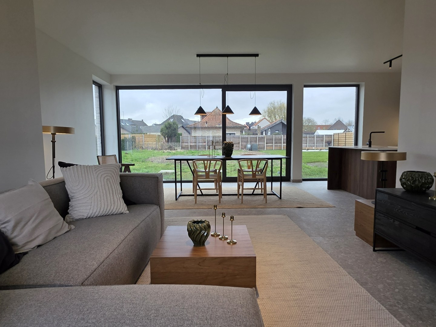 Nieuwbouwwoning met terras en grote aangelegde tuin - E-peil 5 - 4 slaapkamers - foto 4