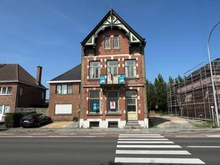 Commercial à vendre à Bruges
