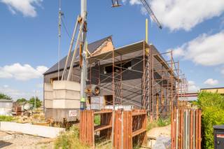 Wonen op maat van jouw dromen – 224m² bewoonbare oppervlakte op een perceel van 369m²In een rustige, residentiële buurt in het hart van Diepenbeek,...