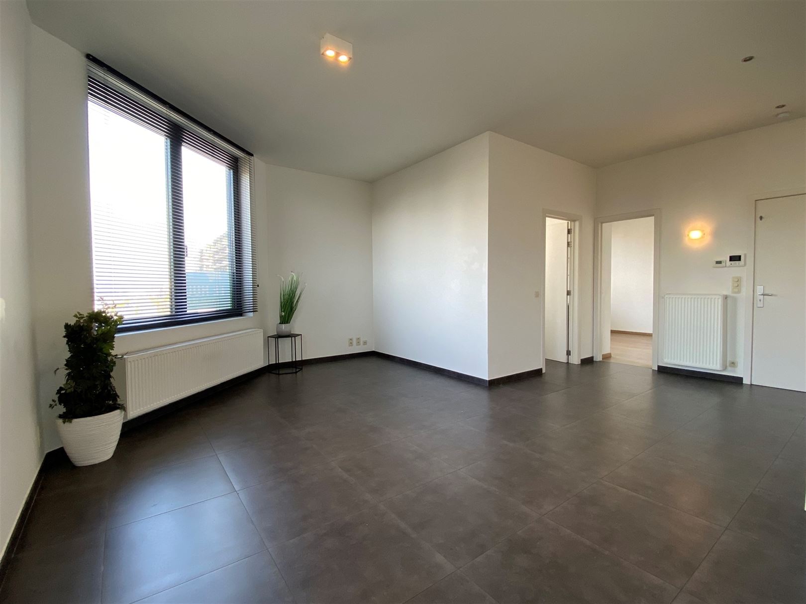 Apartment for rent in Antwerp with 2 bedrooms - photo 4
