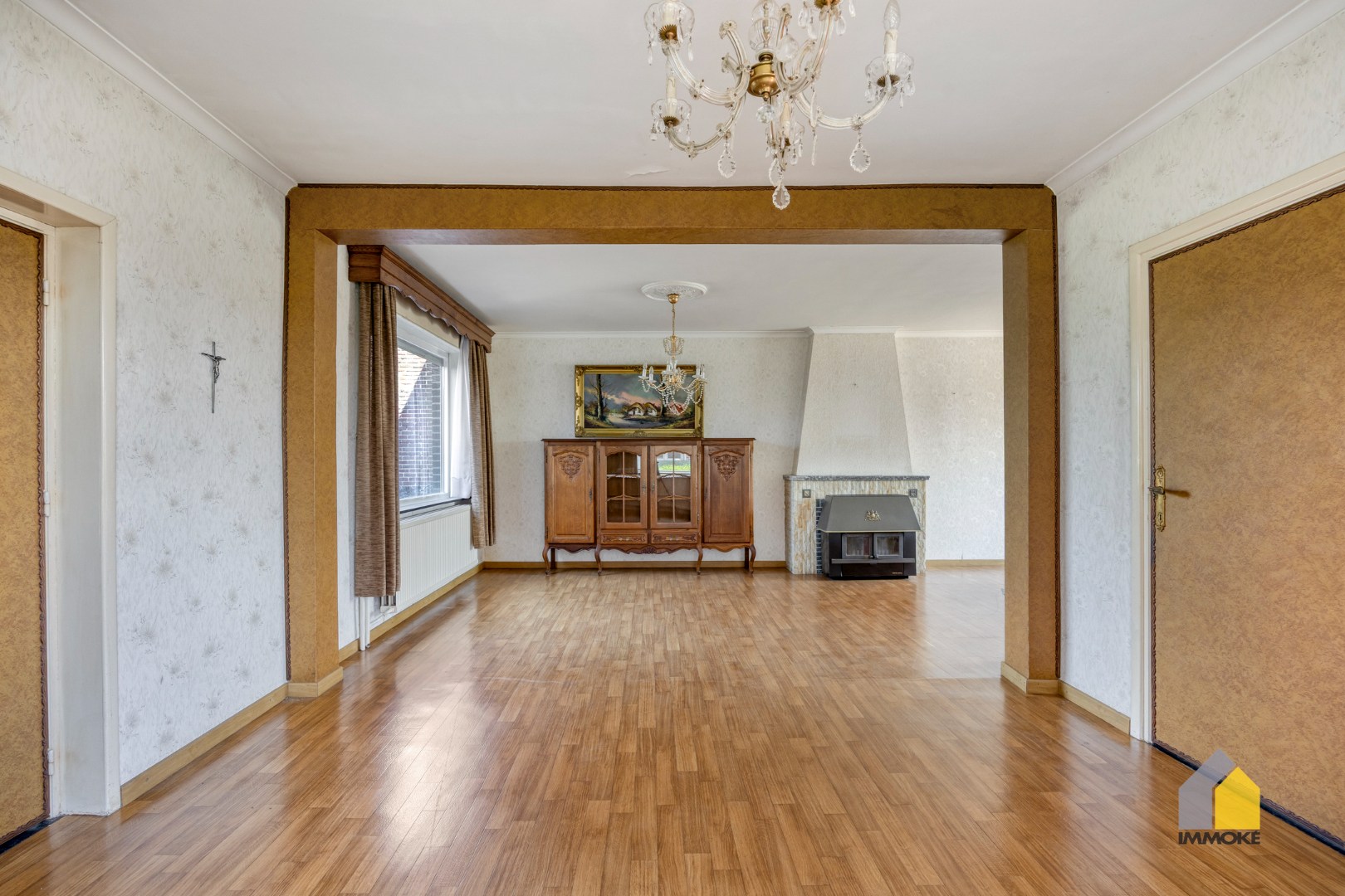 Karaktervolle, halfvrijstaande woning op 7a 31ca met aangrenzend weiland van 16a 50ca. - foto 4