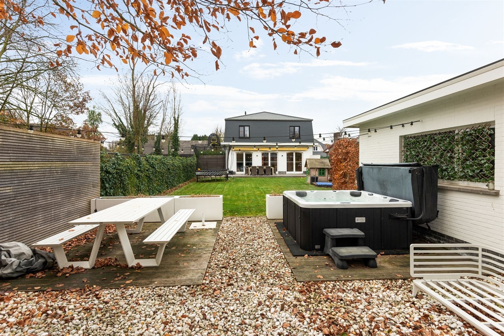 Exclusieve villa met 5slp in een rustige wijk - foto 3