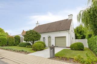 Deze woning wordt aangeboden via Pre-sale. De vermelde prijs is een instelprijs. Interesse in een bezoek of meer info over deze koopmethode?...