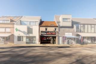 Veelzijdig handelspand met woonst in Belsele, op een toplocatie nabij het centrum en alle voorzieningen.Dit handelspand met woonst combineert een...