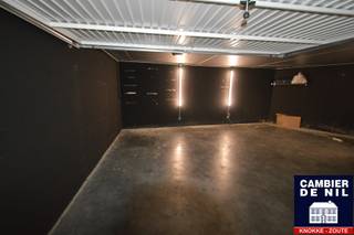 Single garage box n° 37 at -1<br />dimensions: 5.91m depth x 2.47m width<br />no power socket available<br />requested to pay rent for one year