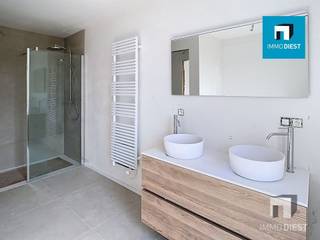 Deze knappe nieuwbouwwoning in moderne architectuur maakt deel uit van project 'La Vue' (Struikstraat 77A, 77B, 77C en 77 D in Assent). Woning...