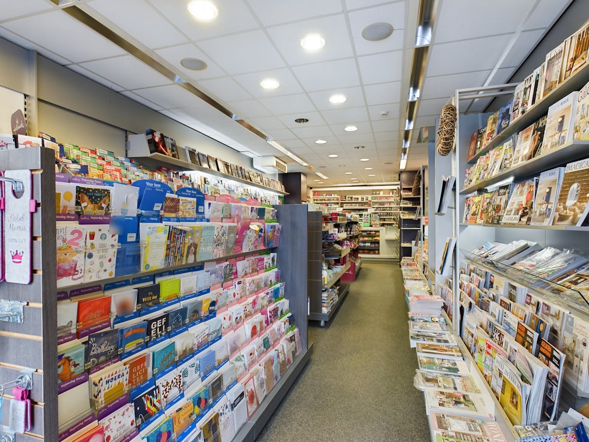 Investment property on the shopping street in Maaseik - photo 2