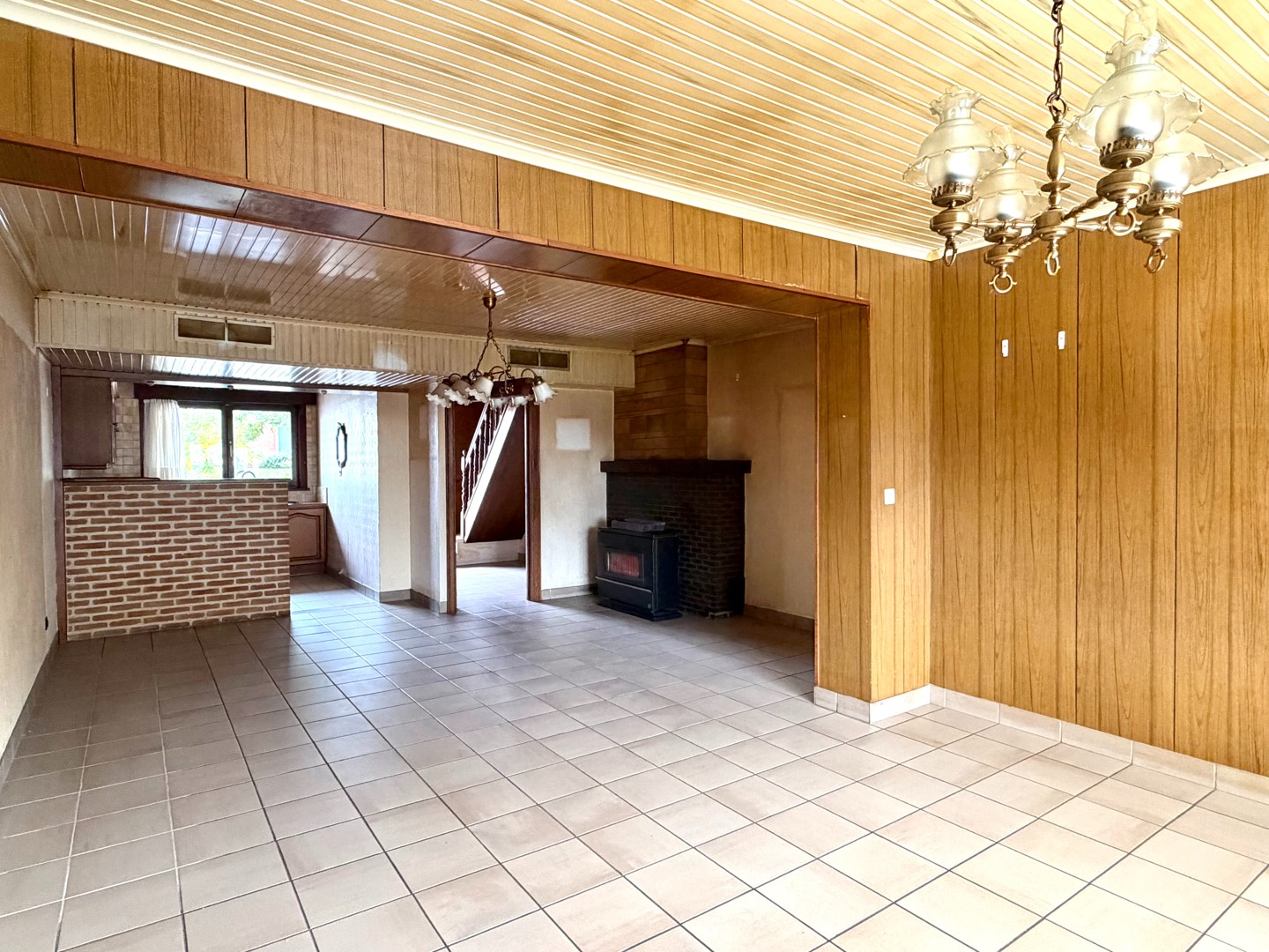 Gezinswoning in rustige wijk te Sint-Lodewijk (Deerlijk) met garage en 4 slaapkamers - photo 5