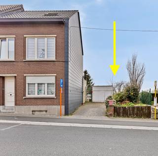 Land for sale in Halle