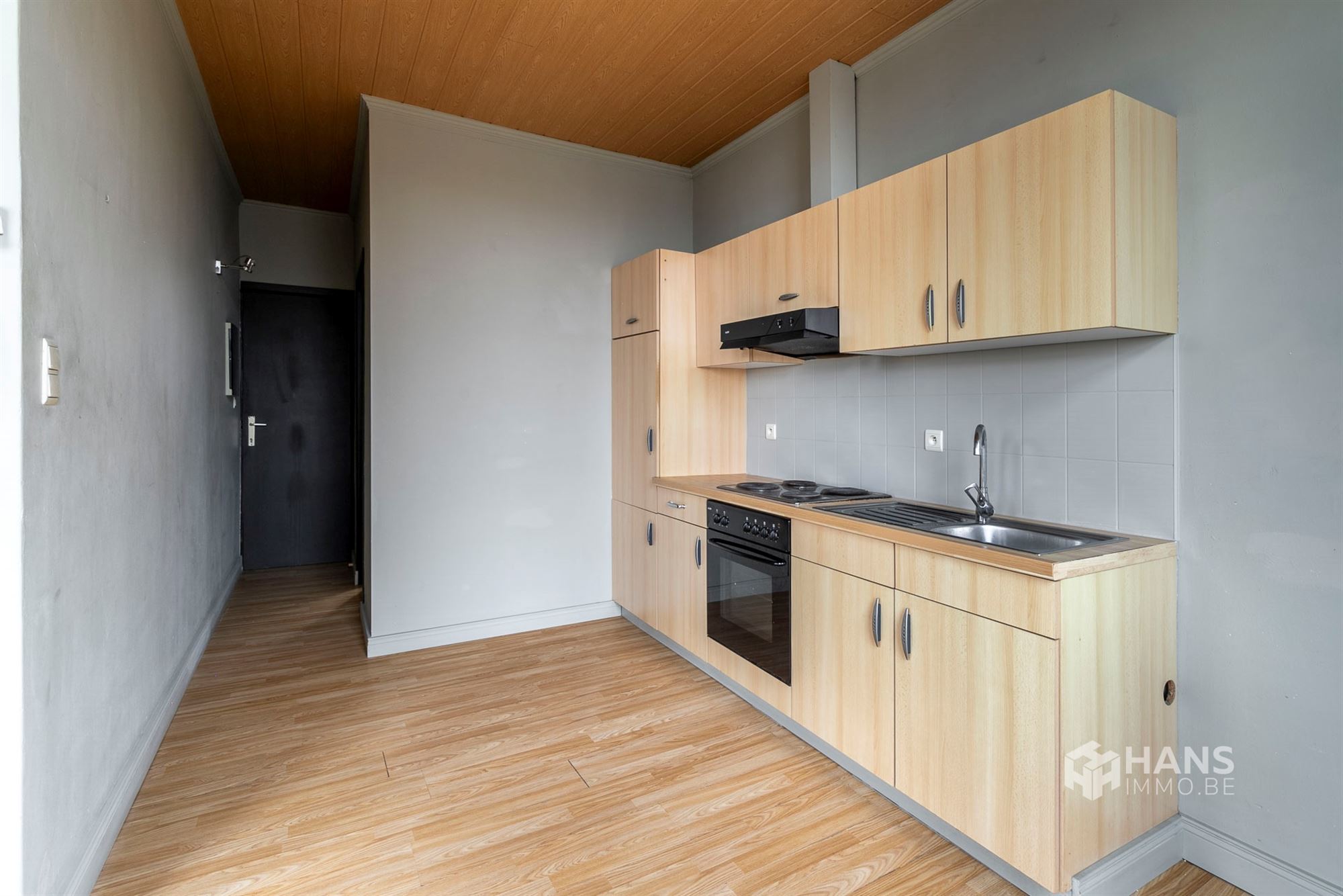 Immeuble de rapport avec 4 appartements (surface habitable totale env. 207 m²) - photo 2