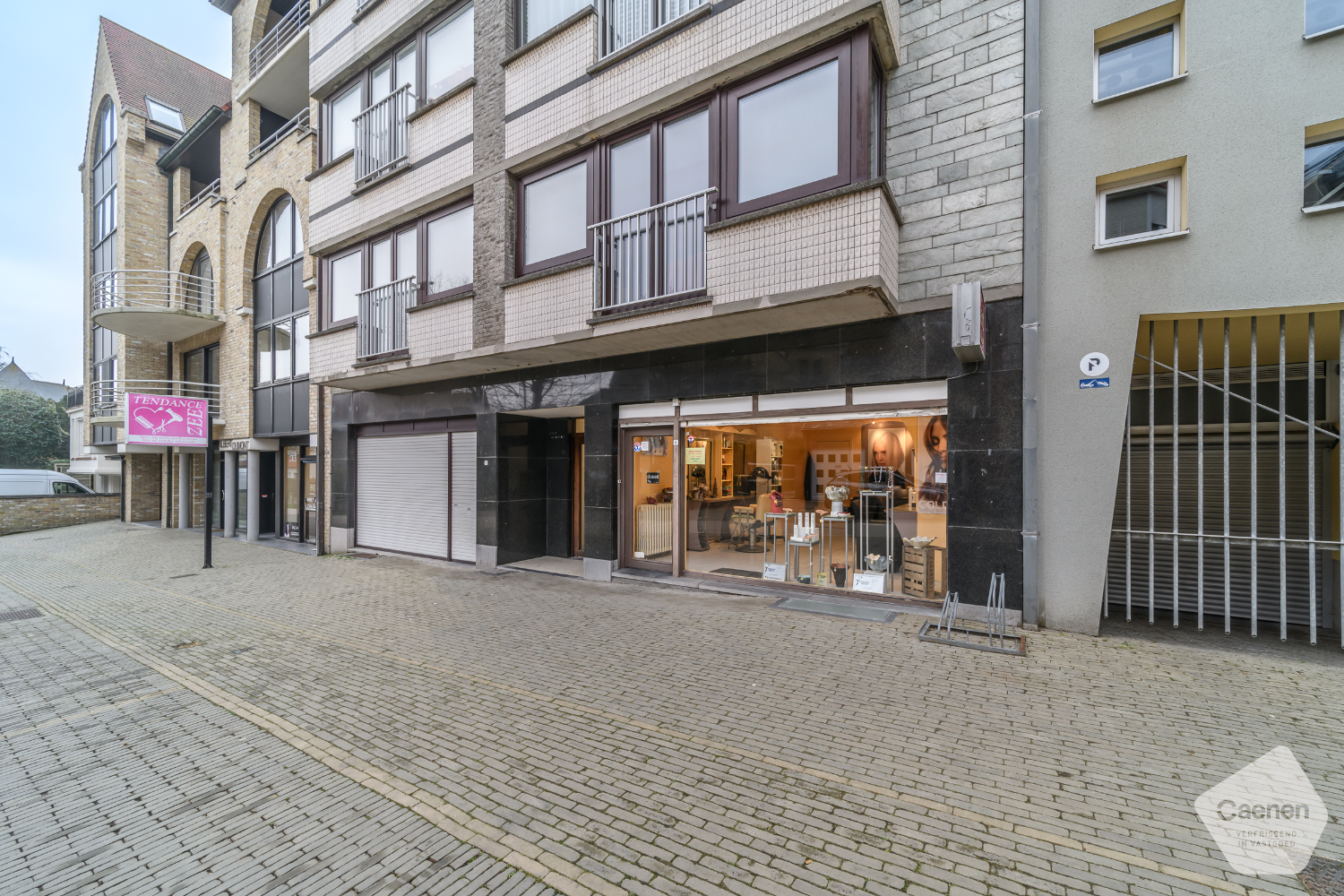 Te koop – Gelijkvloers handelspand met berging en woonmogelijkheid - foto 2