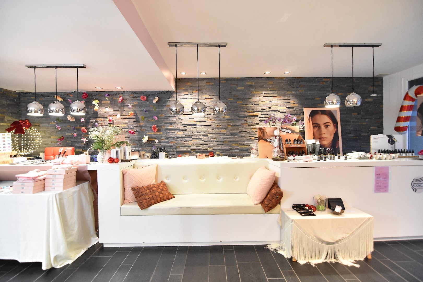 Commercieel handelsgelijkvloers / kantoorruimte - foto 3