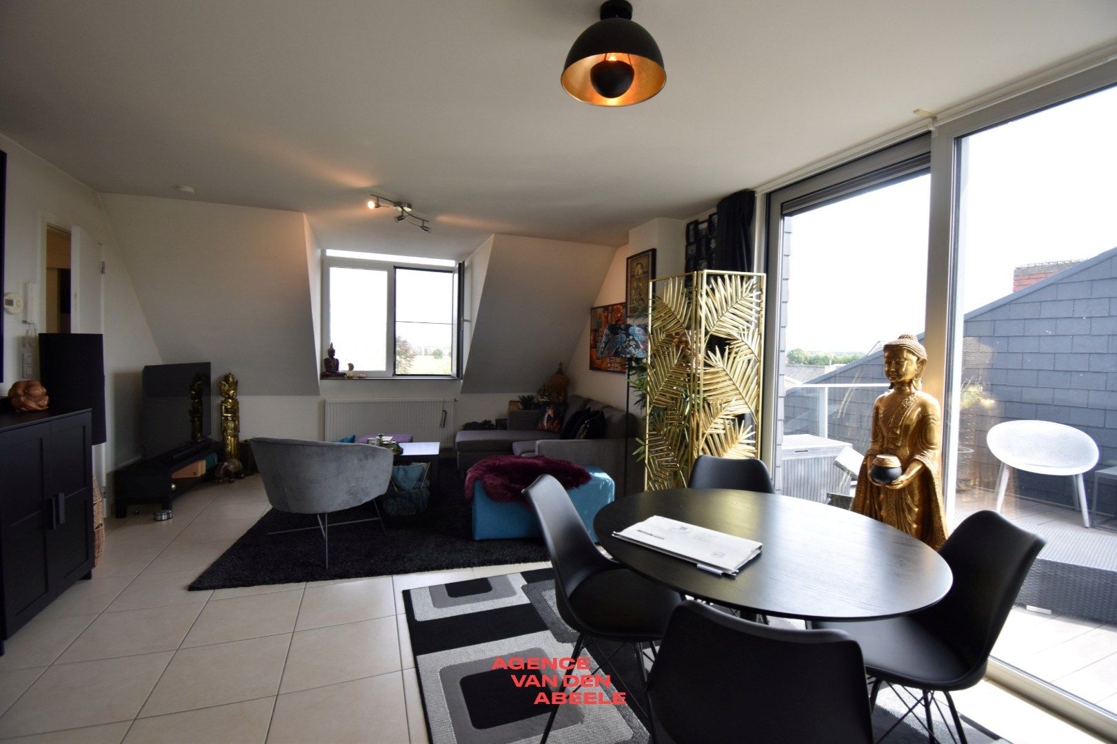 Appartement à vendre à Oostkamp avec 11 chambres - photo 3