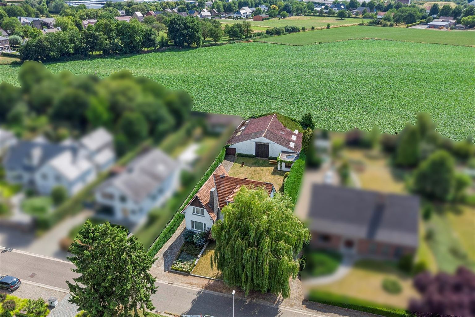 Uniek perceel van 11a42ca met woning en achterliggende loods op toplocatie in Aldeneik – Maaseik.  - foto 5