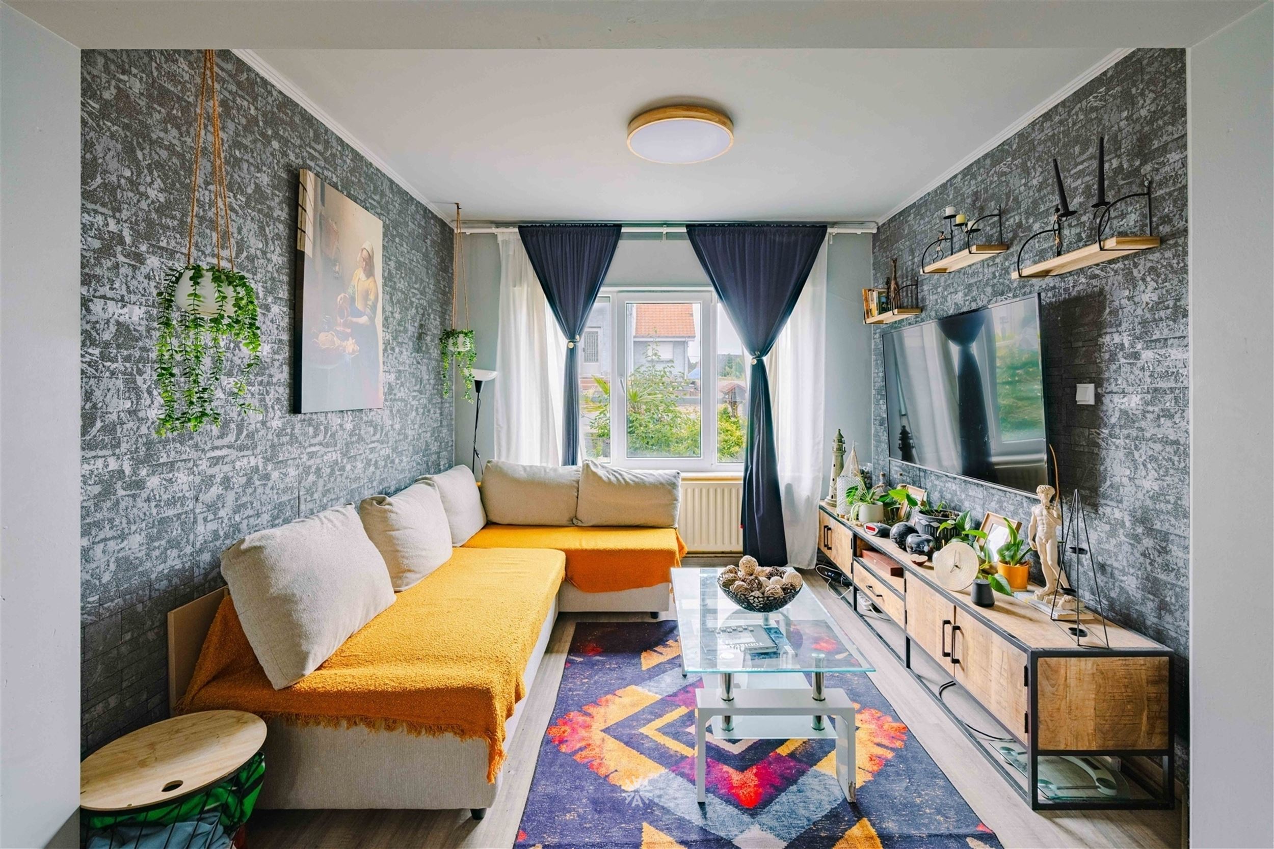 Woning met 3 slaapkamers in een rustige woonwijk! - foto 4