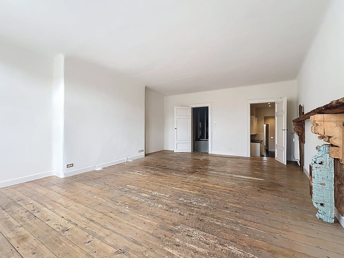 Bright 1 bedroom apartment with terrace in Ghent - photo 5