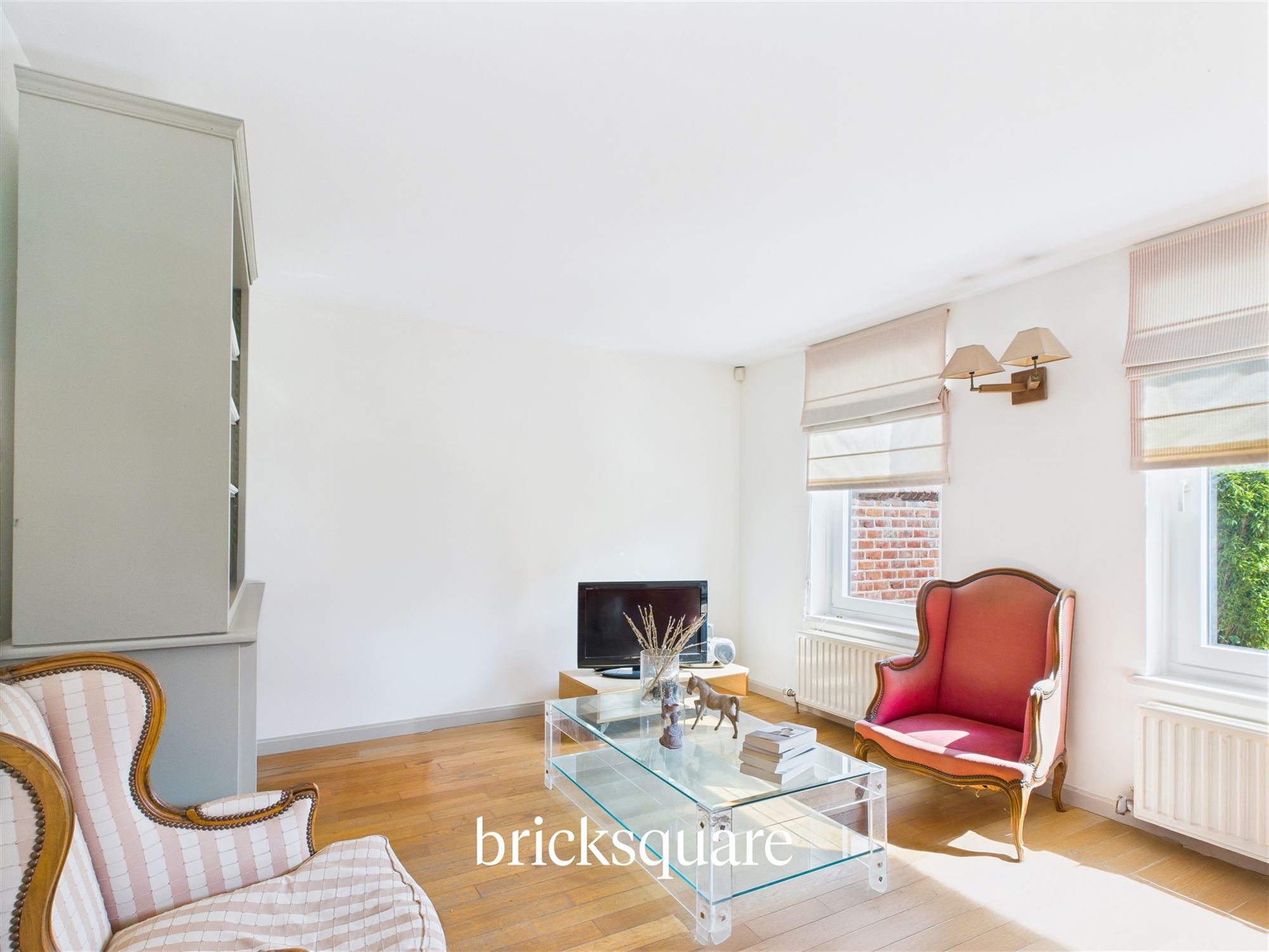 Charmant huis met 4 slaapkamers op privéterrein - foto 2