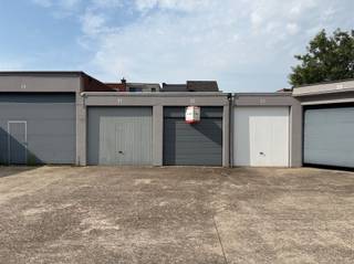 Garage for sale in Sint-Niklaas