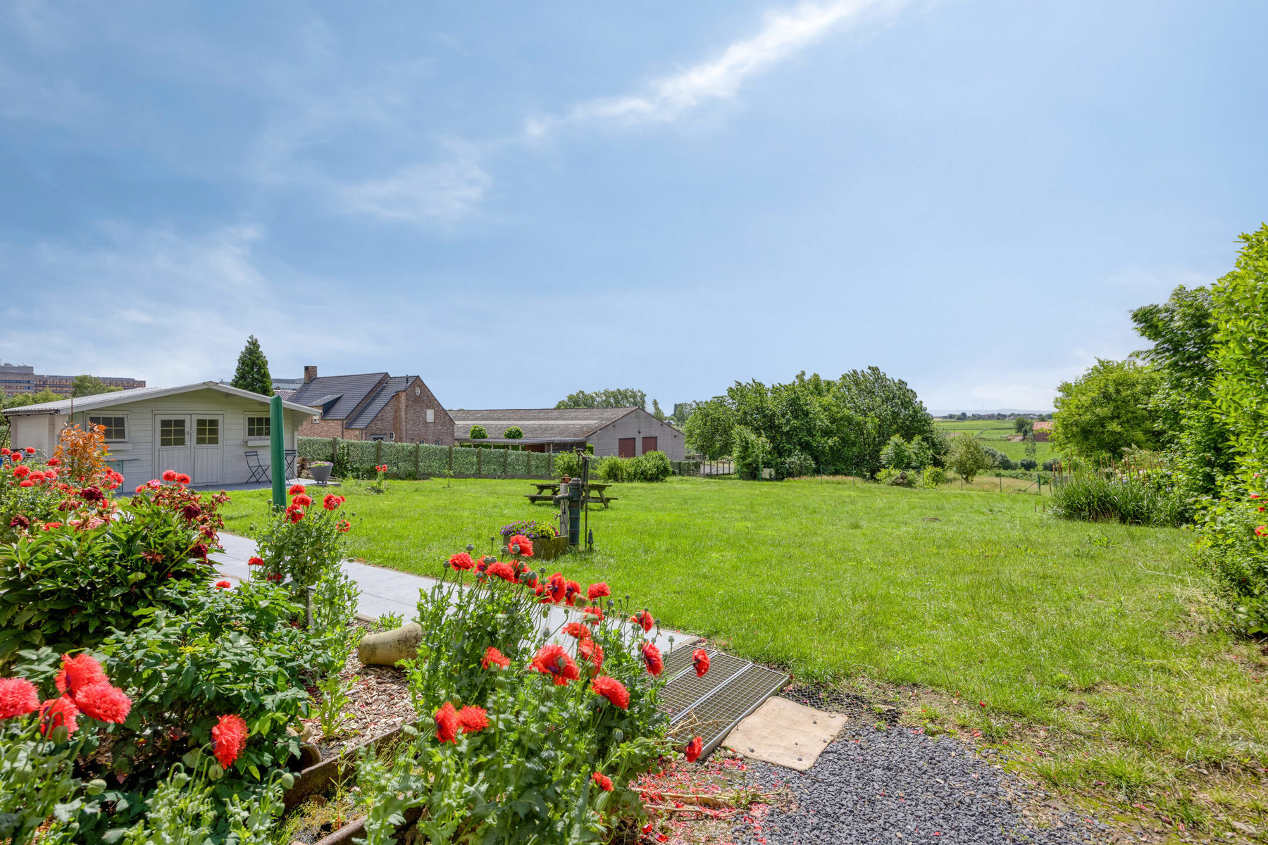 House for sale in Sint-Pieters-Leeuw with 3 bedrooms - photo 4