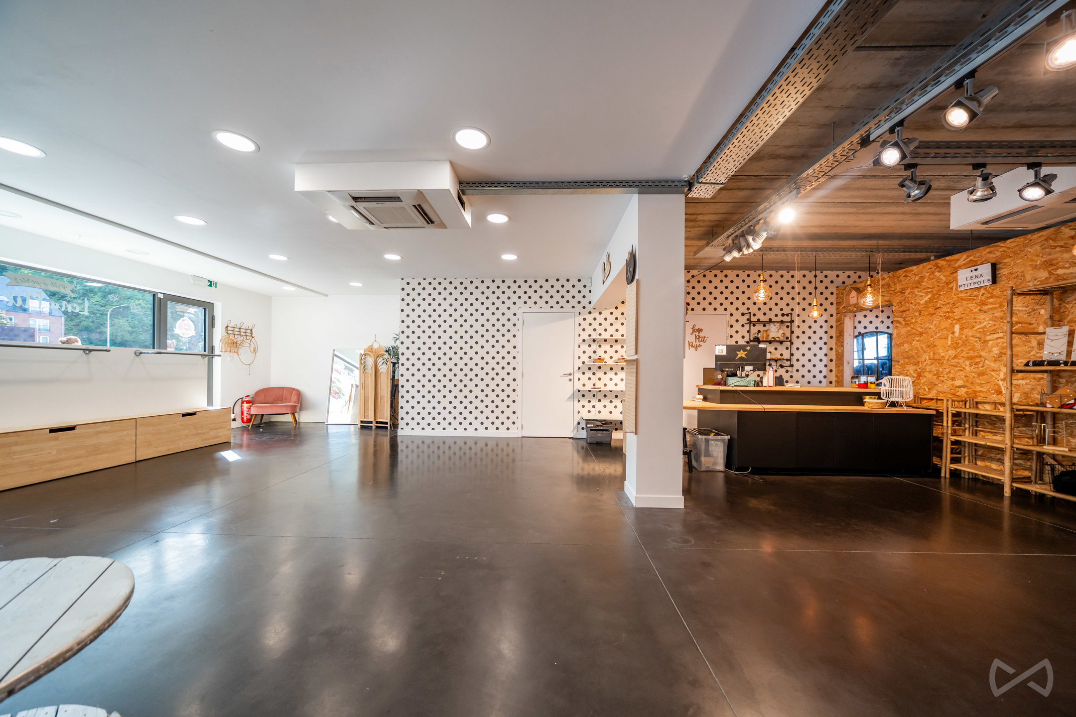 Commercieel te koop in Jambes - foto 4