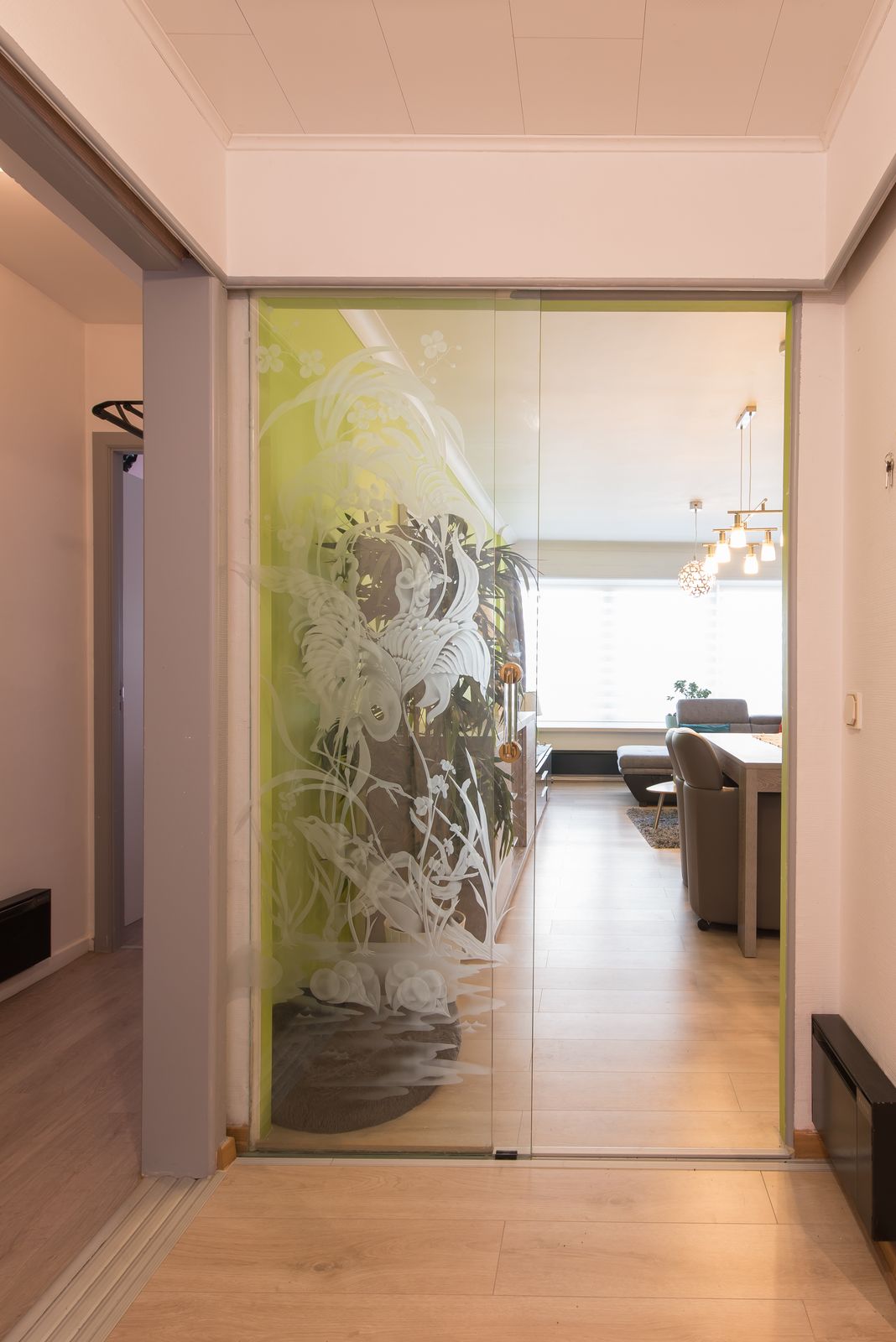 Gezellig en instapklaar gemeubeld appartement met 1 slpk en terras op wandelafstand van strand - photo 5